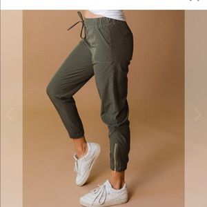 Albion Fit Jetsetters joggers - heather green